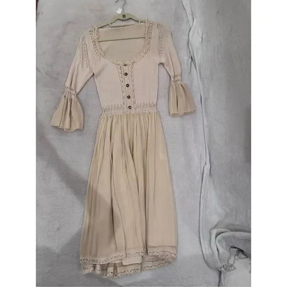 Women’s cream long sleeve dress size M - Picture 4 of 11